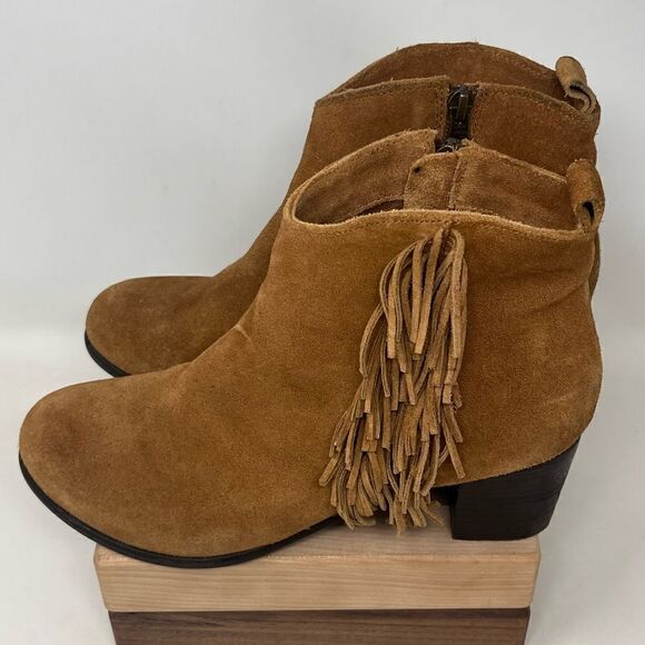 Matisse Cloey Chelsea Fringe Leather Booties 9 - Picture 6 of 14